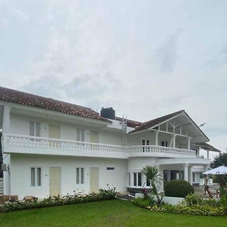 Reddoorz Plus @ Megamendung Puncak 2 Bogor Dış mekan fotoğraf