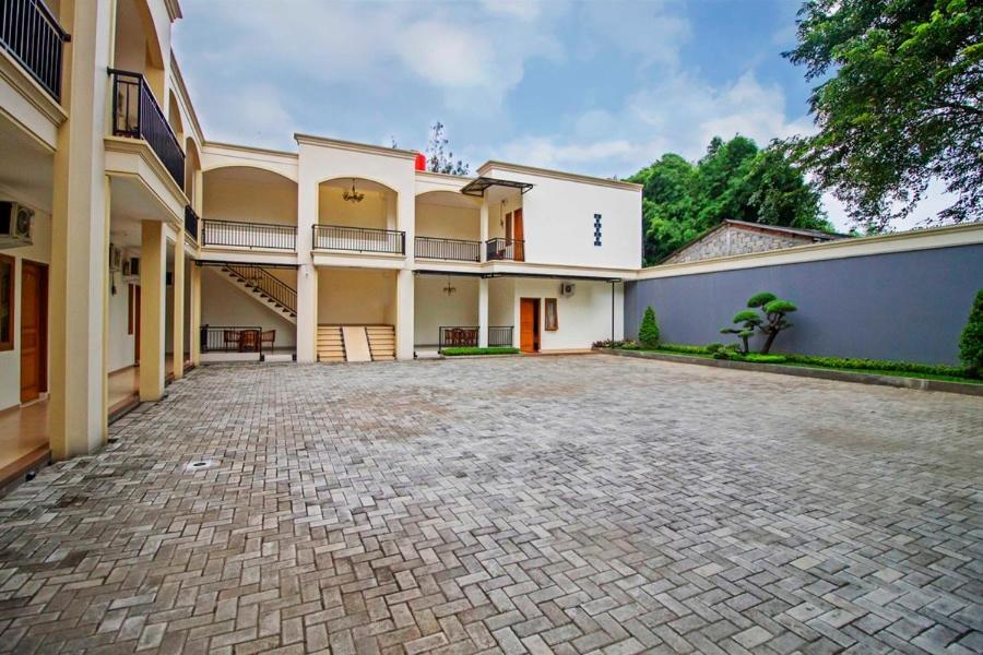 Reddoorz Plus @ Megamendung Puncak 2 Bogor Dış mekan fotoğraf